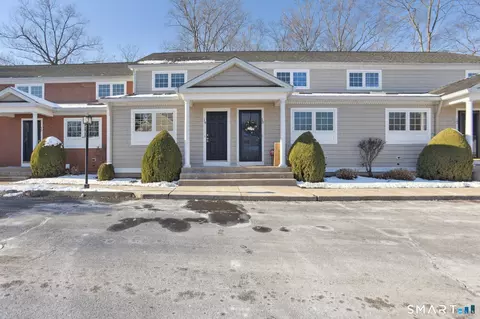 1163 Old Colony Rd #14, Wallingford, CT 06492