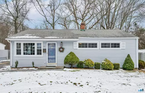 42 Greenwood St, East Hartford, CT 06118