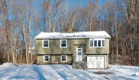 6 Bay Mountain Dr, Griswold, CT 06351