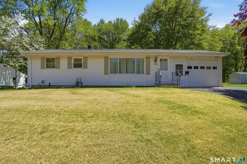 36 Longview Ter, Naugatuck, CT 06770