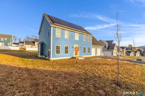 40 Wiegert Way, Bristol, CT 06010