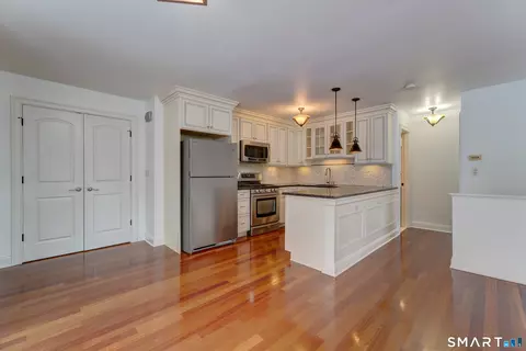 675 Townsend Ave #152, New Haven, CT 06512