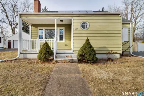29 Shady Ln, East Hartford, CT 06118
