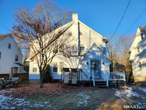 27 Harland Pl, Norwich, CT 06360