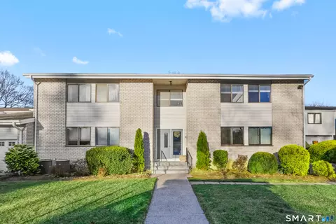 61 Riverside Ave #14, Stamford, CT 06905