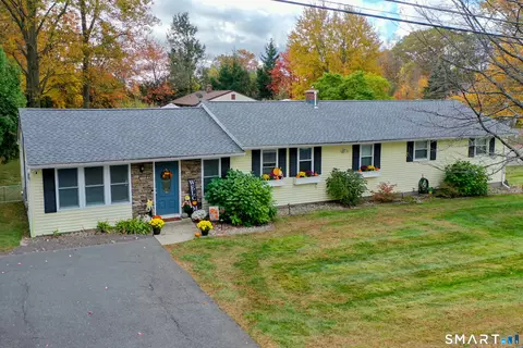 17 Forestview Dr, Wolcott, CT 06716