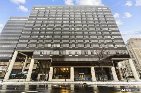 127 Greyrock Pl #1103, Stamford, CT 06901