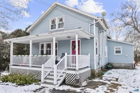 14 Dalewood Dr, Norwich, CT 06360