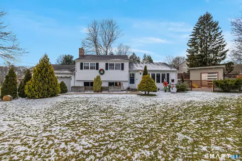 351 Glendale Dr, Bristol, CT 06010