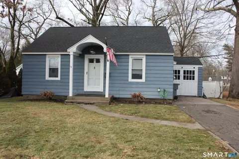 12 South Rd, Enfield, CT 06082