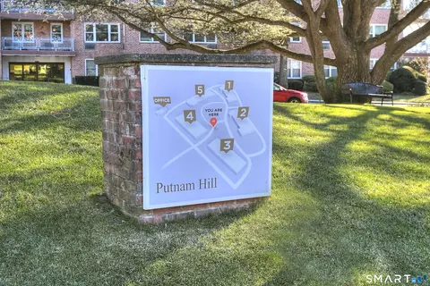 4 Putnam Hill Rd #2B, Greenwich, CT 06830
