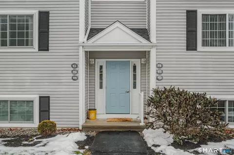 310 Boston Post Rd #90, Waterford, CT 06385