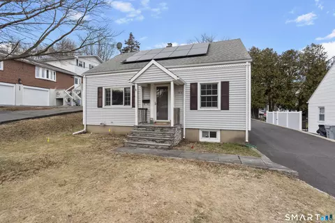 543 East Rd, Bristol, CT 06010