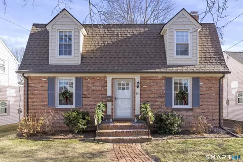 114 Argyle Ave, West Hartford, CT 06107