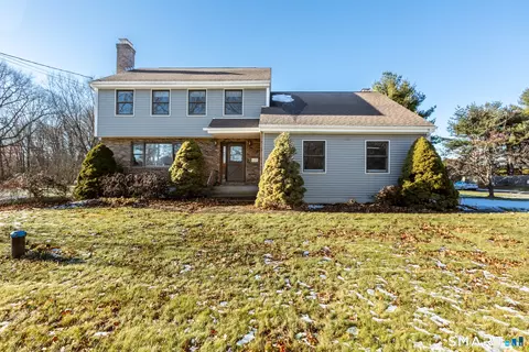 117 Coles Rd, Cromwell, CT 06416