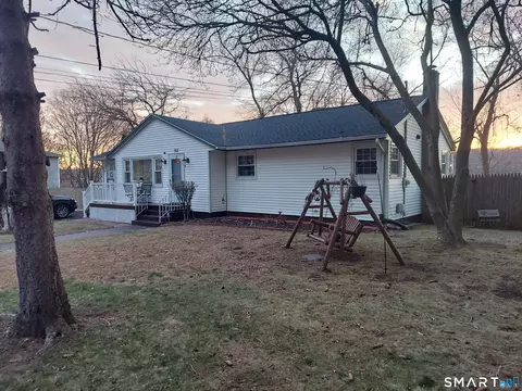 193 Waterville St, Waterbury, CT 06710