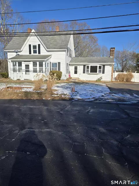 40 Maple Avenue Ext, Montville, CT 06353