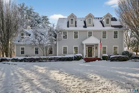 493 Pequot Trl, Stonington, CT 06378