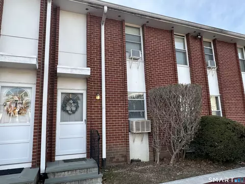 15 Madison St #B7, Norwalk, CT 06854