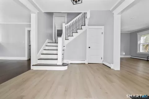 38 Kellogg St, Waterbury, CT 06710