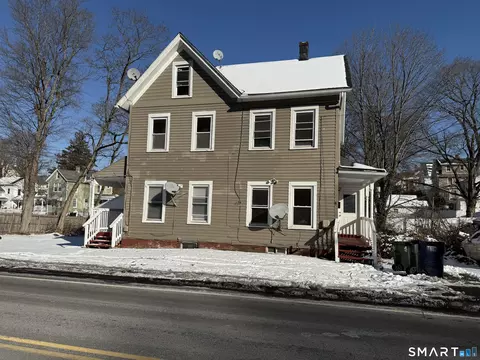 53-55 Maple St, Seymour, CT 06483