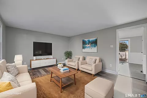 2 Butternut Dr #2, Glastonbury, CT 06033