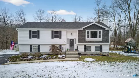 444 North Rd, Ashford, CT 06278