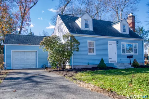 46 Green Rd, Manchester, CT 06042