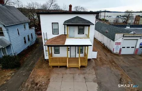 93 Spring St, West Haven, CT 06516