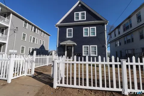 198 Montauk Ave, New London, CT 06320