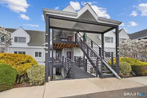 622 Popes Island Rd #622, Milford, CT 06461