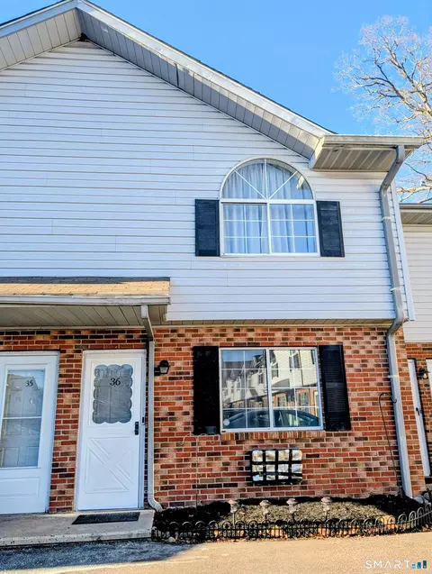 975 Meriden Rd #36, Waterbury, CT 06705