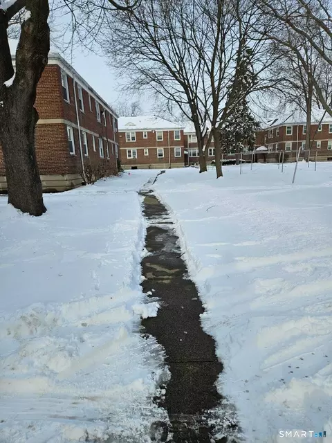 340 Success Avenue Building 89 Ave #11, Bridgeport, CT 06610