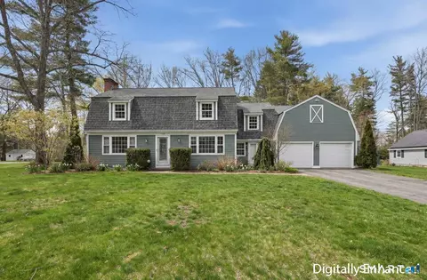 119 Pattonwood Dr, Southington, CT 06489