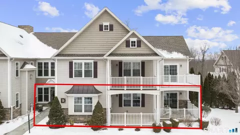 95 S Ridge Ln #D101, Berlin, CT 06037