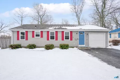 20 Forest Dr, Wethersfield, CT 06109