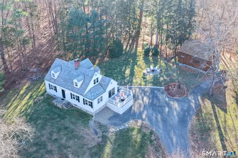 21 Bohus Ln, Easton, CT 06612