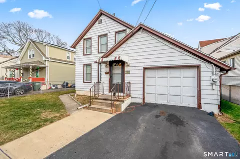 180 Read St, Bridgeport, CT 06607