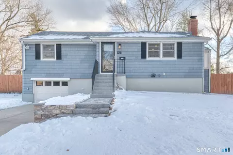 42 Northbrick Ln, Wethersfield, CT 06109 photo 1