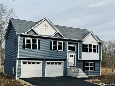 890 Brook Rd, Hampton, CT 06247