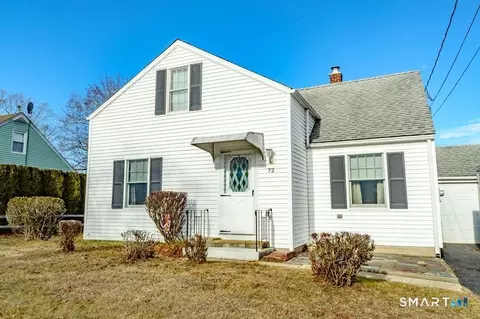 72 S 4th Ave, Taftville, CT 06380