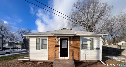 47 Bunce Dr, Manchester, CT 06040