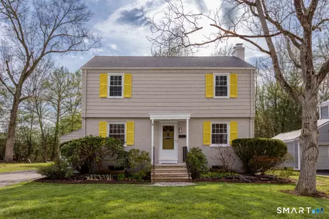 5 Lawler Rd, West Hartford, CT 06117