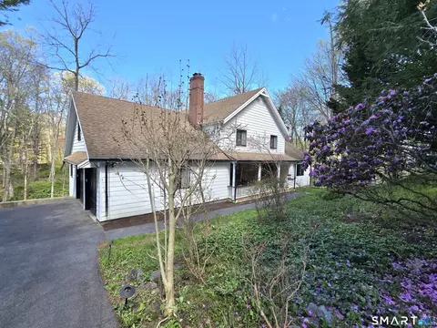 299 Redding Rd, Redding, CT 06896