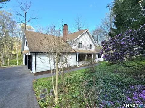 299 Redding Rd, Redding, CT 06896