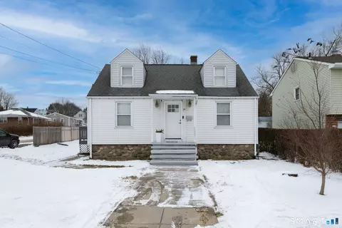 59 Macnamara St, Waterbury, CT 06708