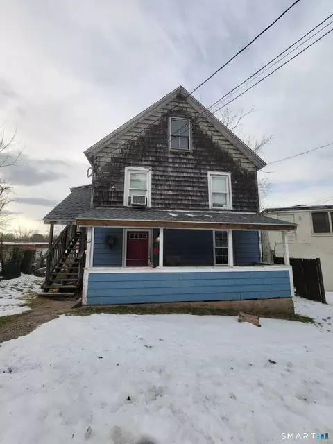 21 Eastern Dr, Middletown, CT 06457