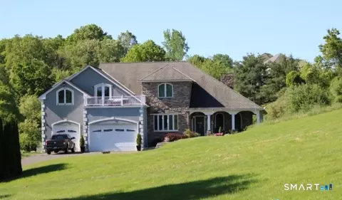 1461 Bunker Hill Rd, Watertown, CT 06795