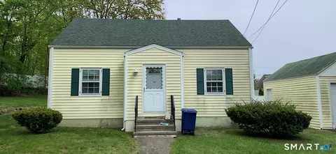 114 Minturn Pl, Bridgeport, CT 06606