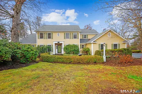 57 Little Fox Ln, Southbury, CT 06488